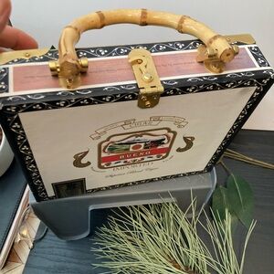 Chic Bamboo Handle Clutch in Black and Cream